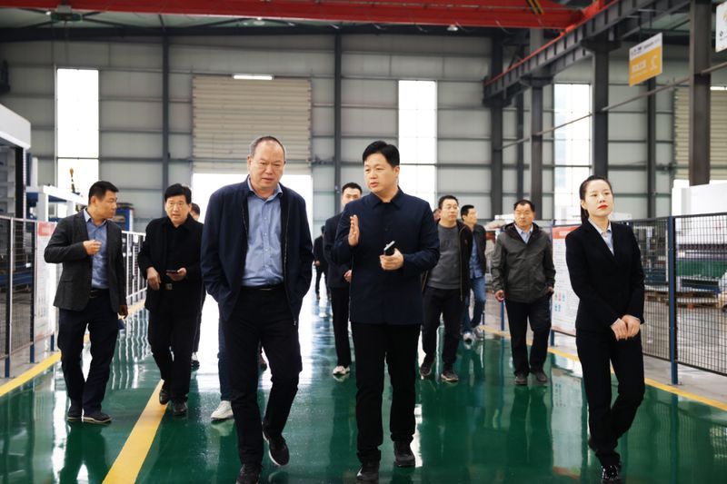 卓一簡訊|熱烈歡迎河南省農(nóng)業(yè)農(nóng)村廳領導團蒞臨卓一牧業(yè)參觀考察！